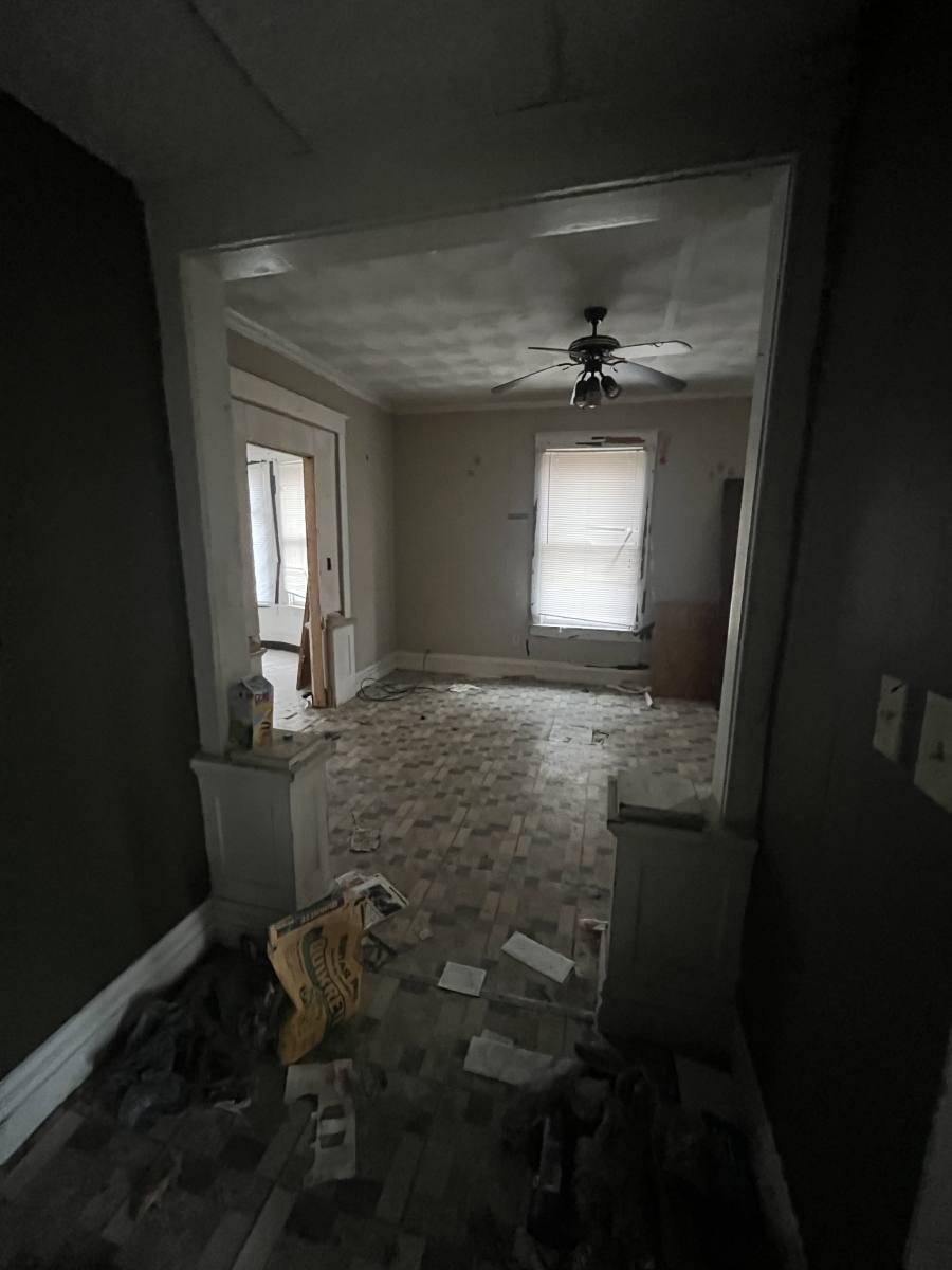 House for rent at 406 Morton St, Peoria, IL 61603