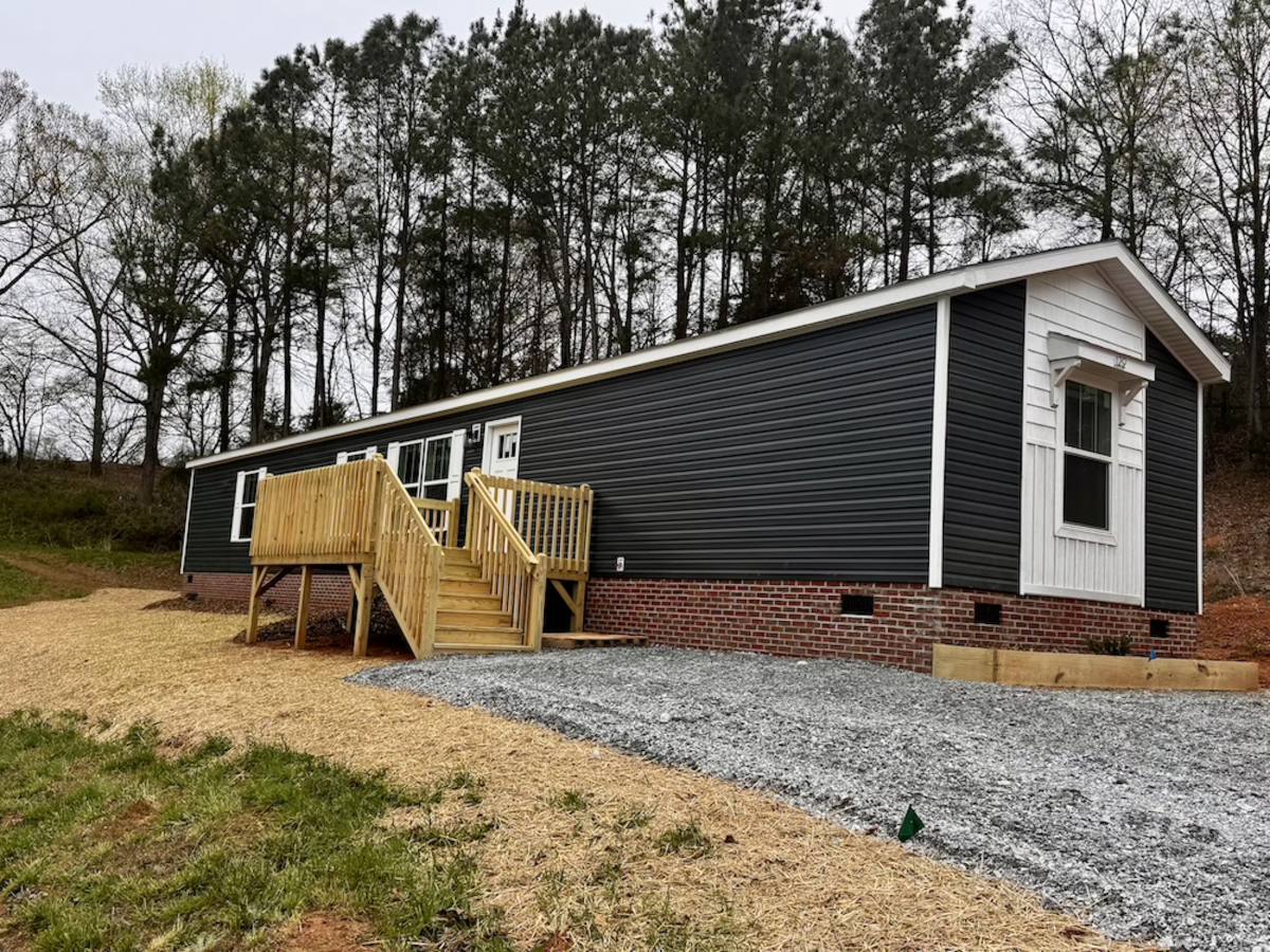 House for rent at 121 Waccamaw Lane, Central, SC 29630