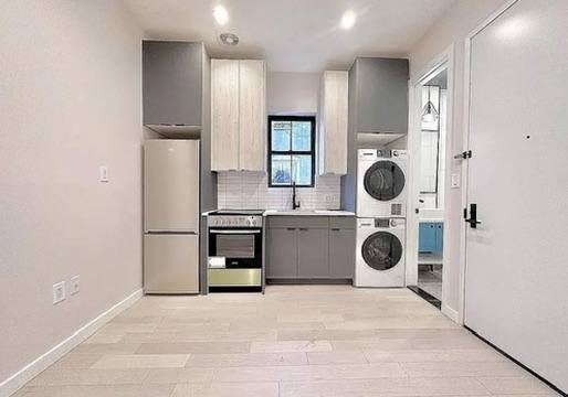 Apartment for rent at 83 Beadel St #3B, Brooklyn, NY 11222