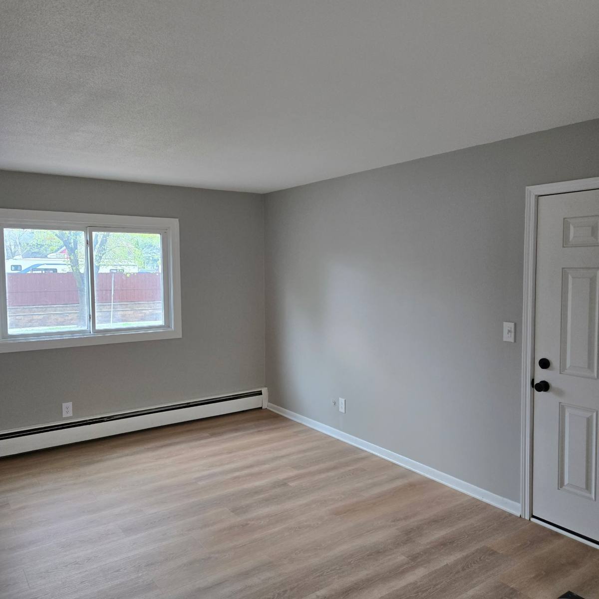Apartment for rent at 1230 7th St W #4, Saint Paul, MN 55102