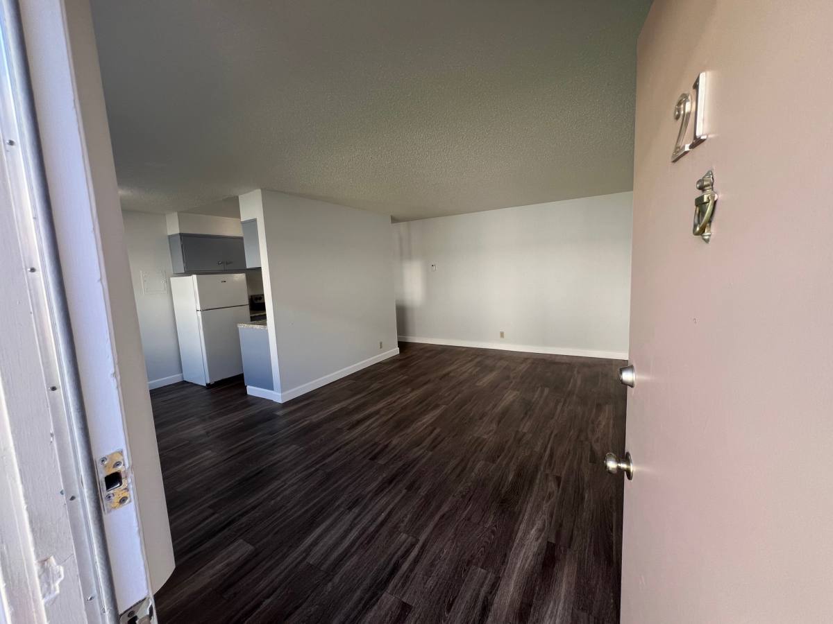 Apartment for rent at 2383 Arden Way #6, Sacramento, CA 95825