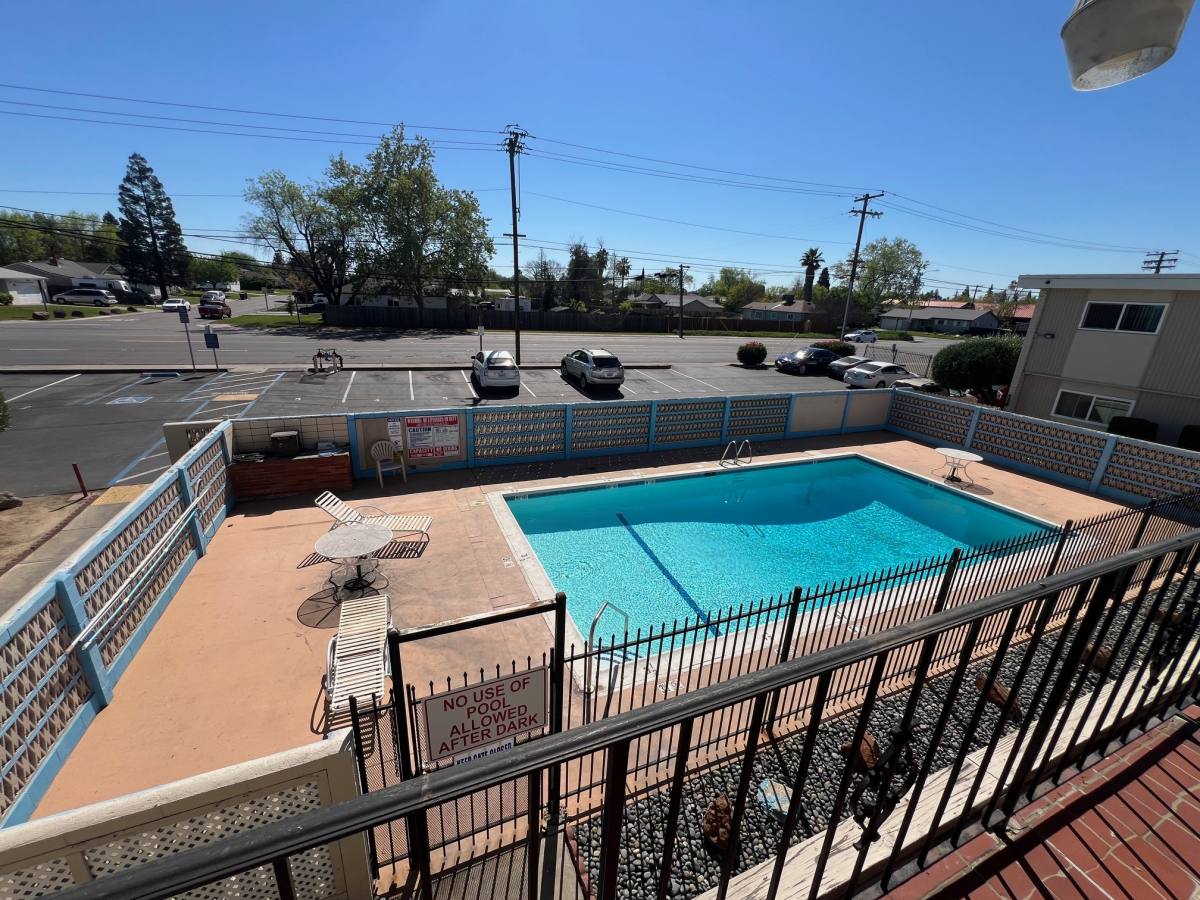 Apartment for rent at 2383 Arden Way #6, Sacramento, CA 95825