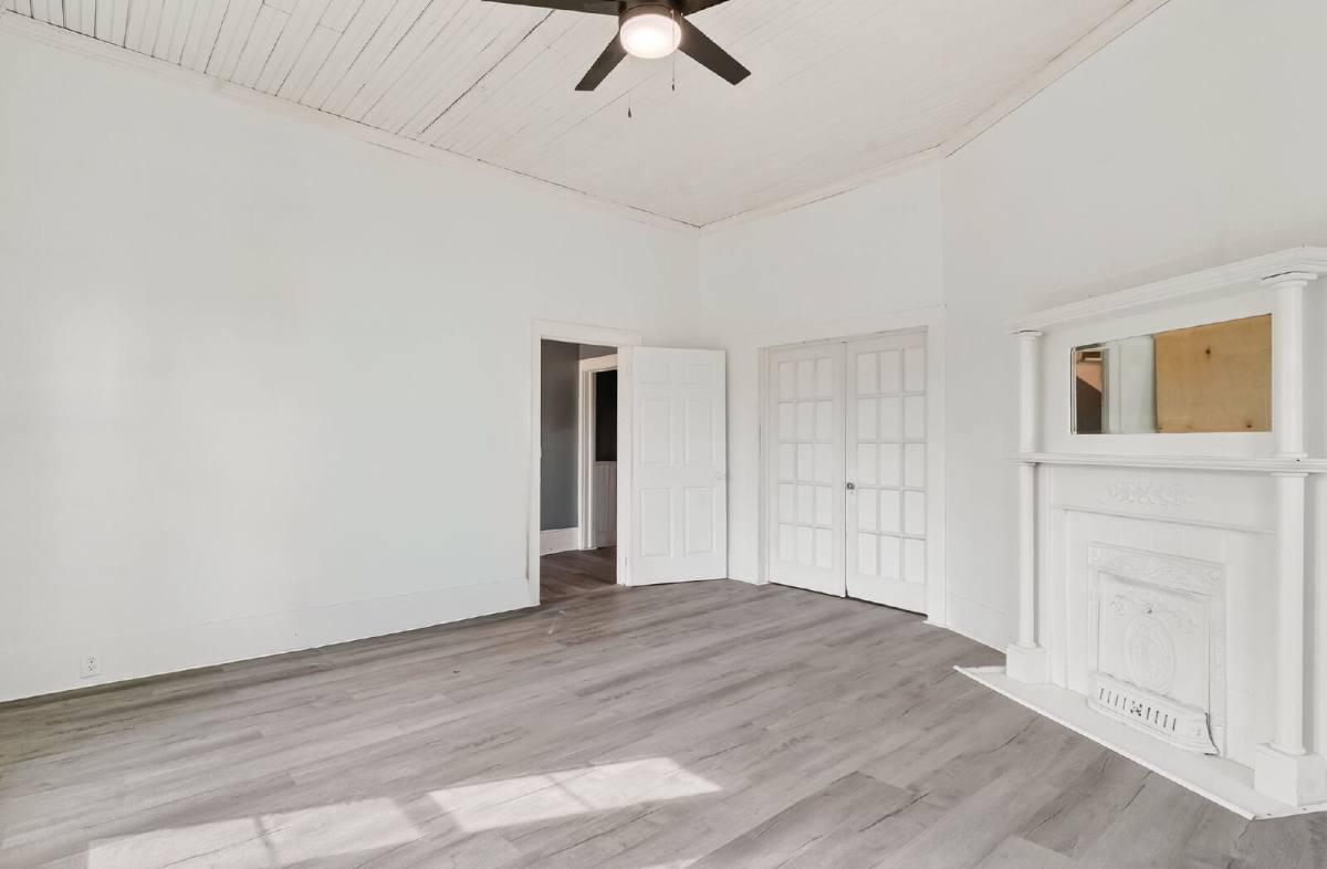House for rent at 409 Meadow Rd, Lumberton, NC 28358