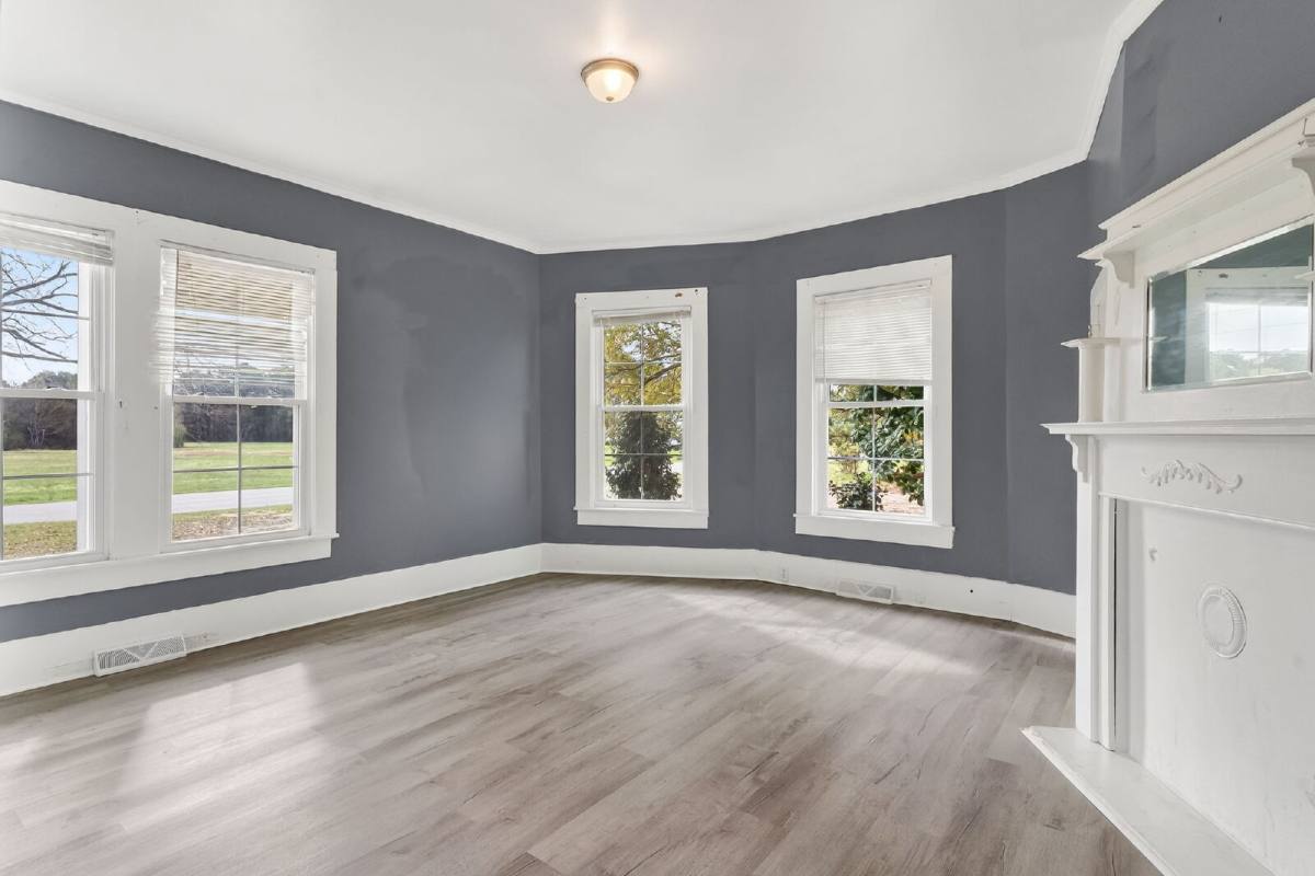 House for rent at 409 Meadow Rd, Lumberton, NC 28358