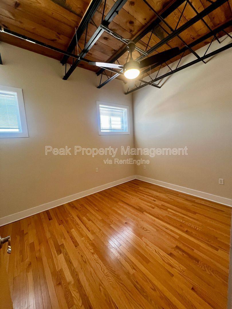 Apartment for rent at 2709 W Broad St #1, Richmond, VA 23220
