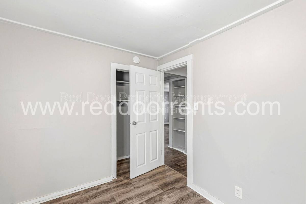 House for rent at 4320 E 30th St, Indianapolis, IN 46218
