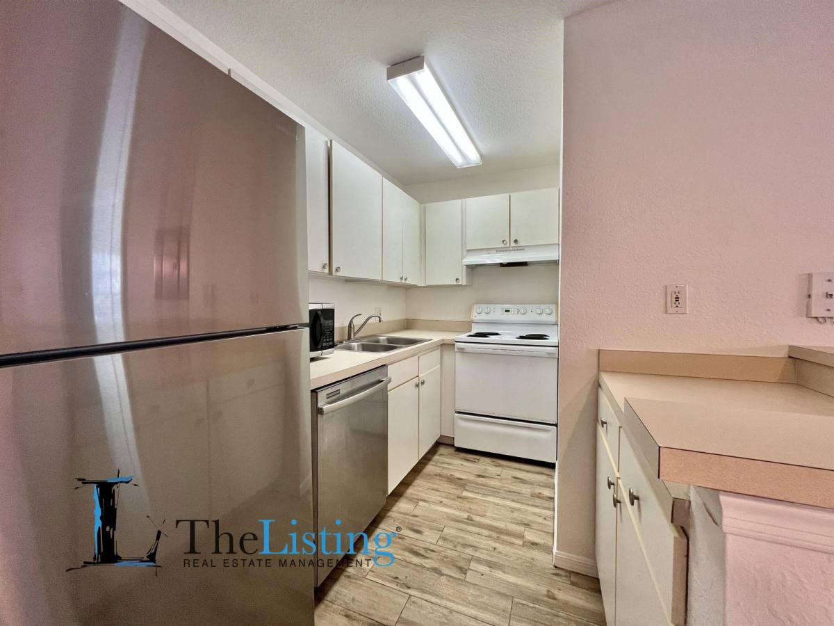 Condo for rent at 9126 Lake Chase Island Way, Tampa, FL 33626