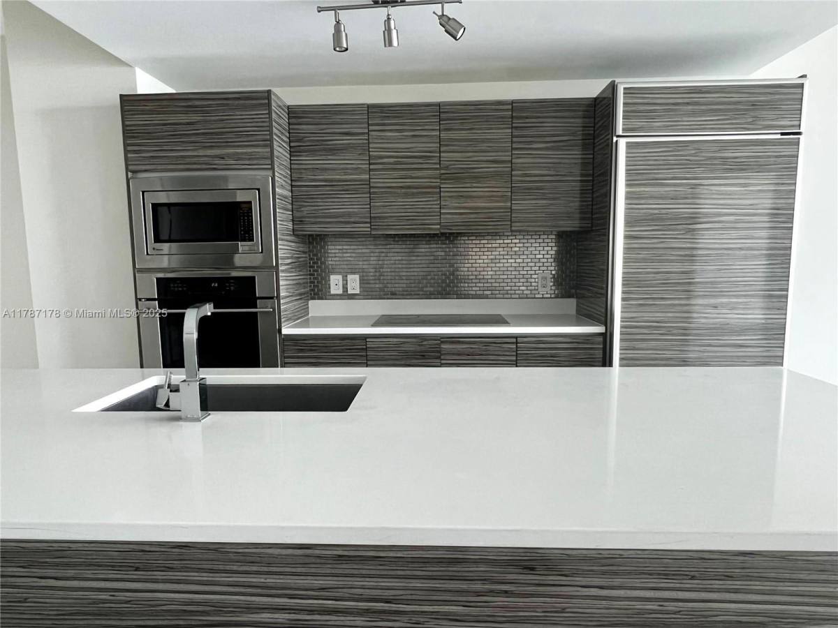 Apartment for rent at 460 NE 28th St #1606, Miami, FL 33137
