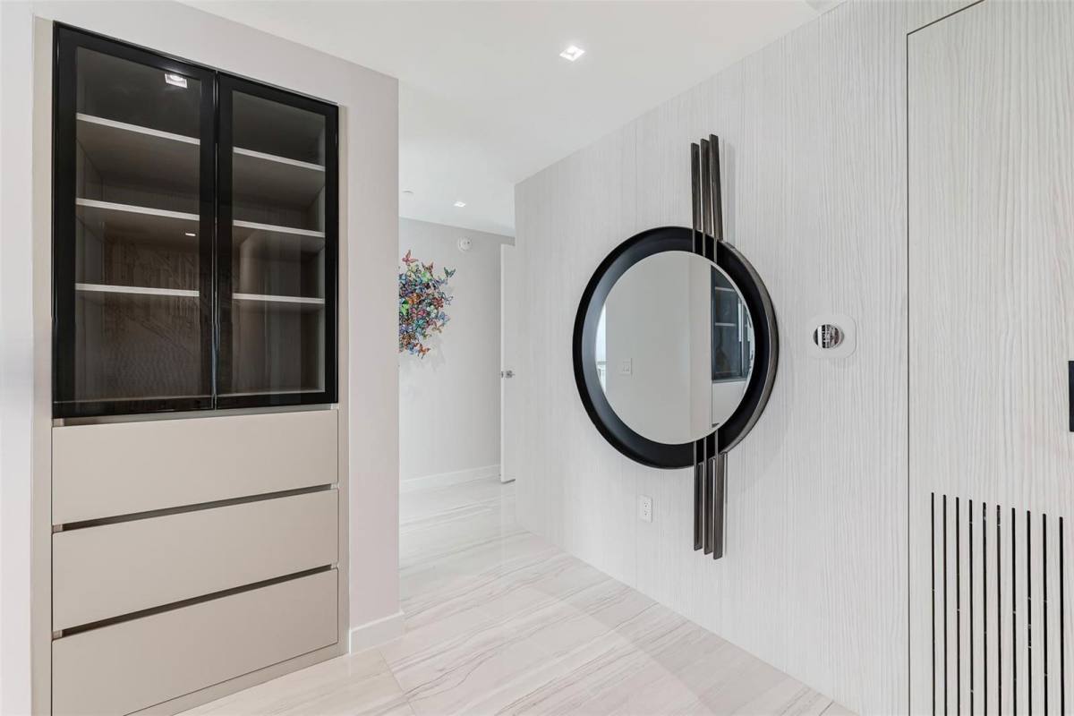 Apartment for rent at 3131 NE 7th Ave #4001, Miami, FL 33137