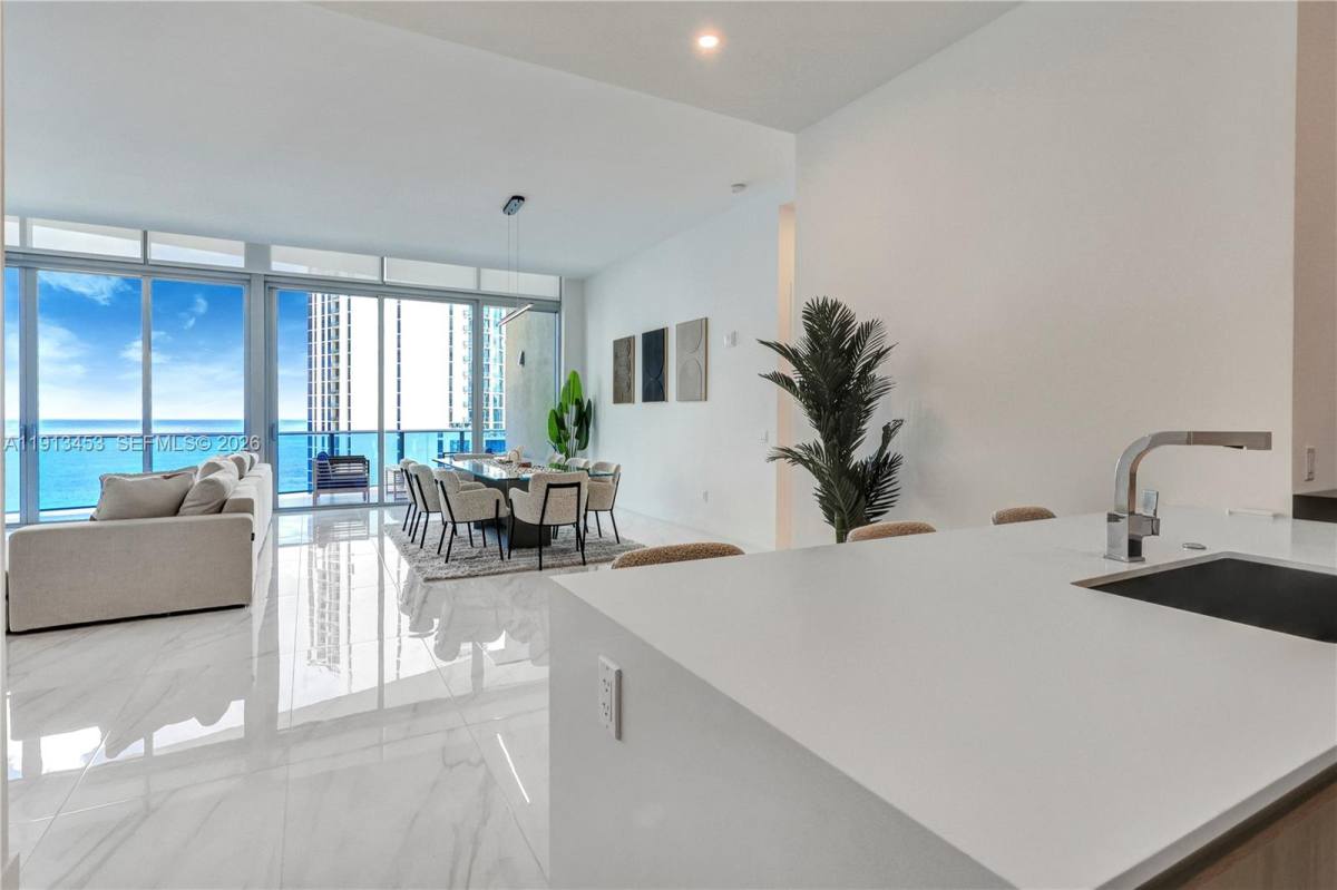 Condo for rent at 17550 Collins Ave #PH2, North Miami Beach, FL 33160
