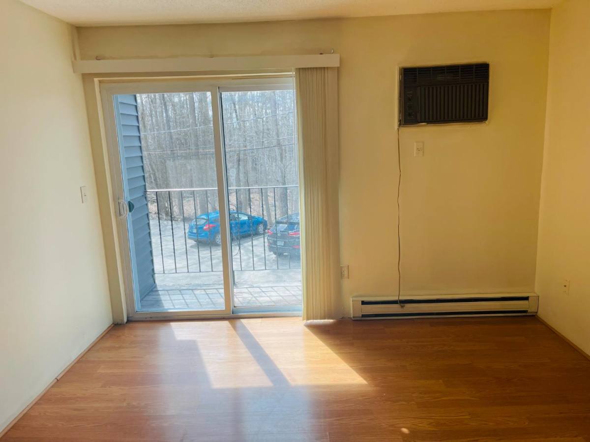 Apartment for rent at 27 Maple Ave #6, Goffstown, NH 03045