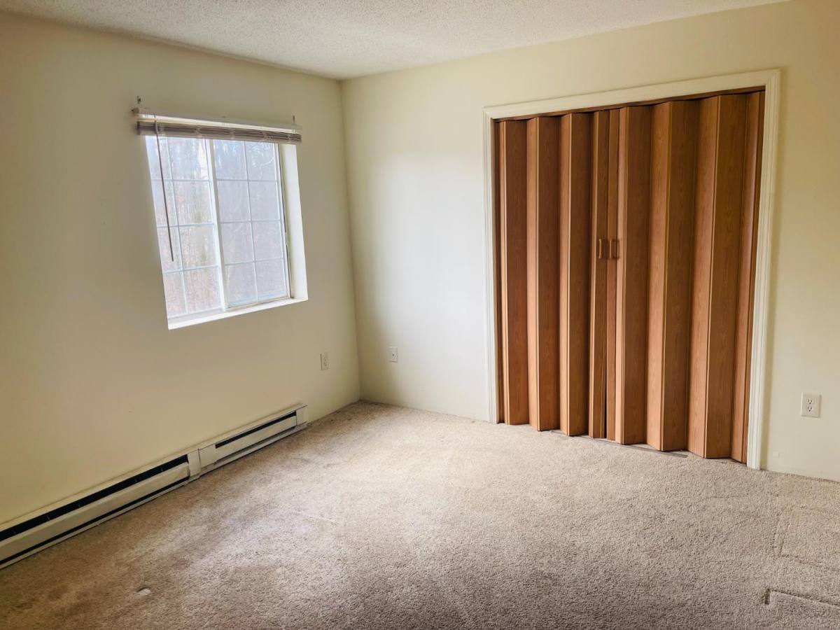 Apartment for rent at 27 Maple Ave #6, Goffstown, NH 03045