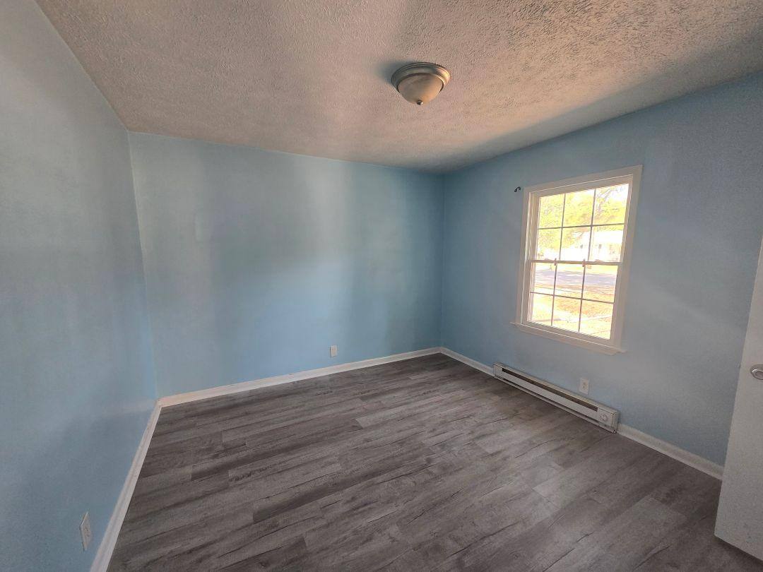 Townhouse for rent at 1547 Center St, Fayetteville, NC 28311