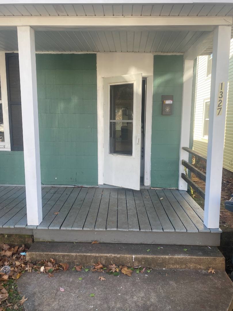 Apartment for rent at 1327 Ruffner Place, Lynchburg, VA 24504