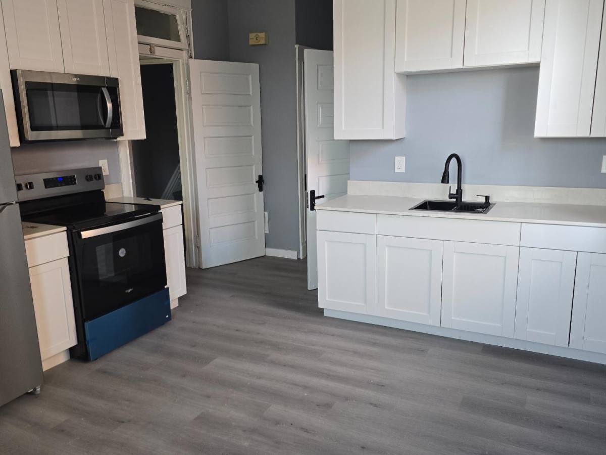 Apartment for rent at 3150-3152 Pennsylvania Ave #3152 2FA, Saint Louis, MO 63118