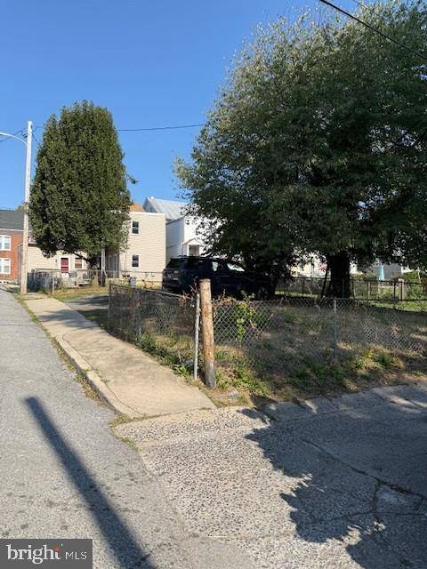 Townhouse for rent at 66 Elizabeth St, Hagerstown, MD 21740
