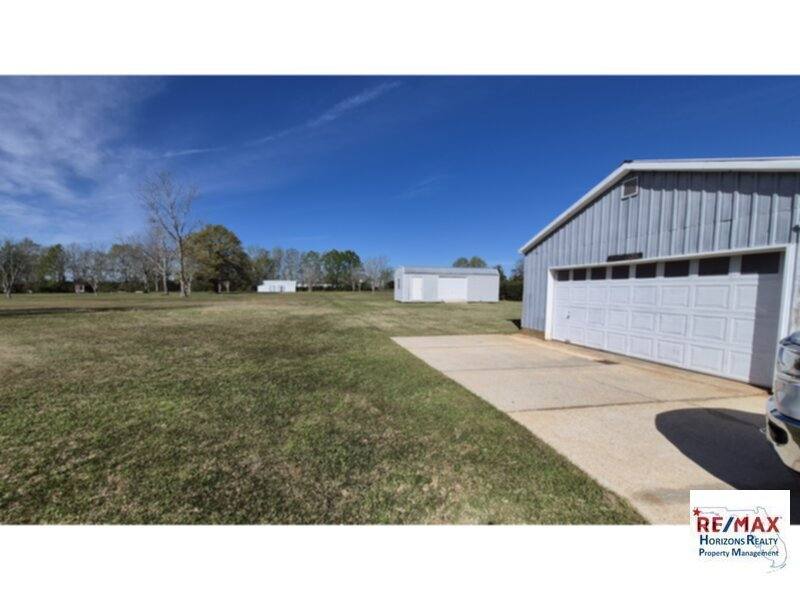 House for rent at 4321 Molino Meadows Dr, Molino, FL 32577