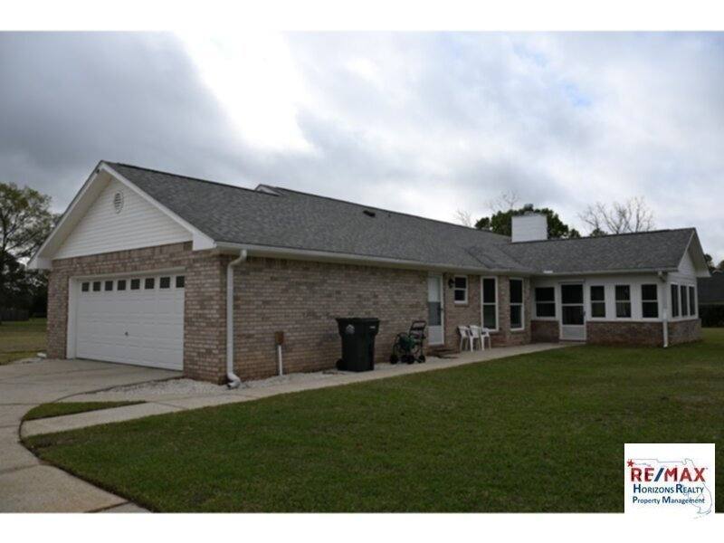 House for rent at 4321 Molino Meadows Dr, Molino, FL 32577