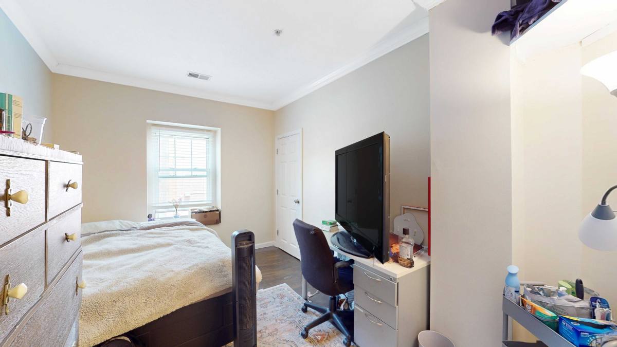 Apartment for rent at 712 Shawmut Ave, Roxbury, MA 02119