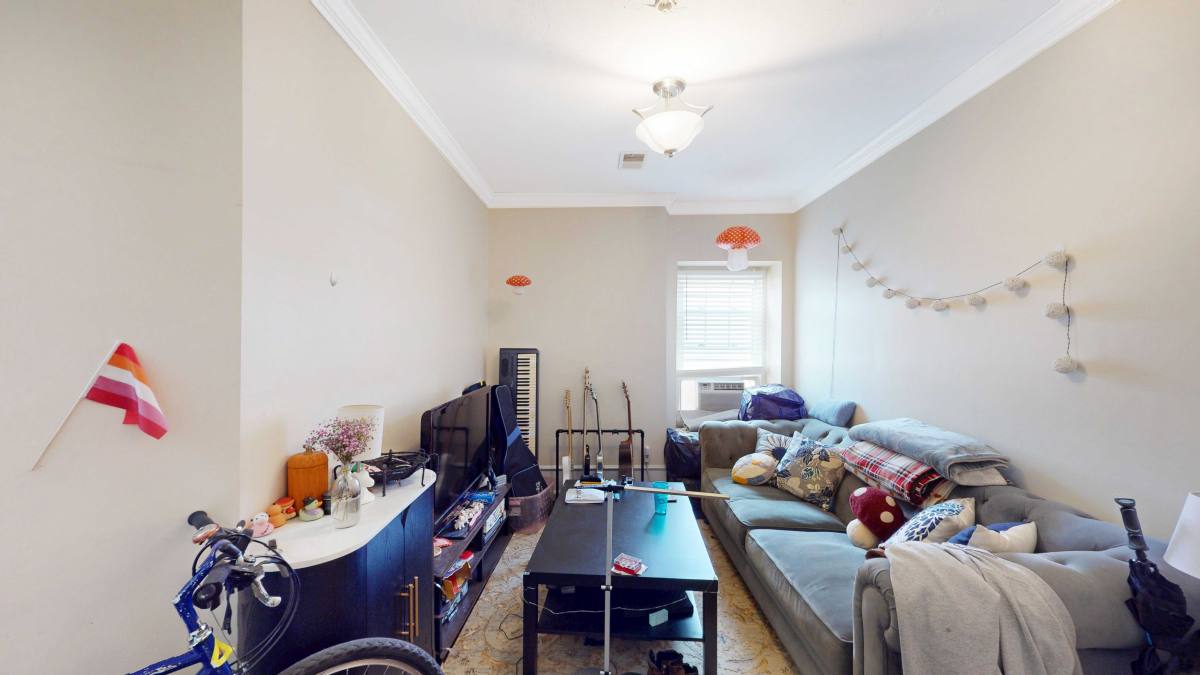 Apartment for rent at 712 Shawmut Ave, Roxbury, MA 02119