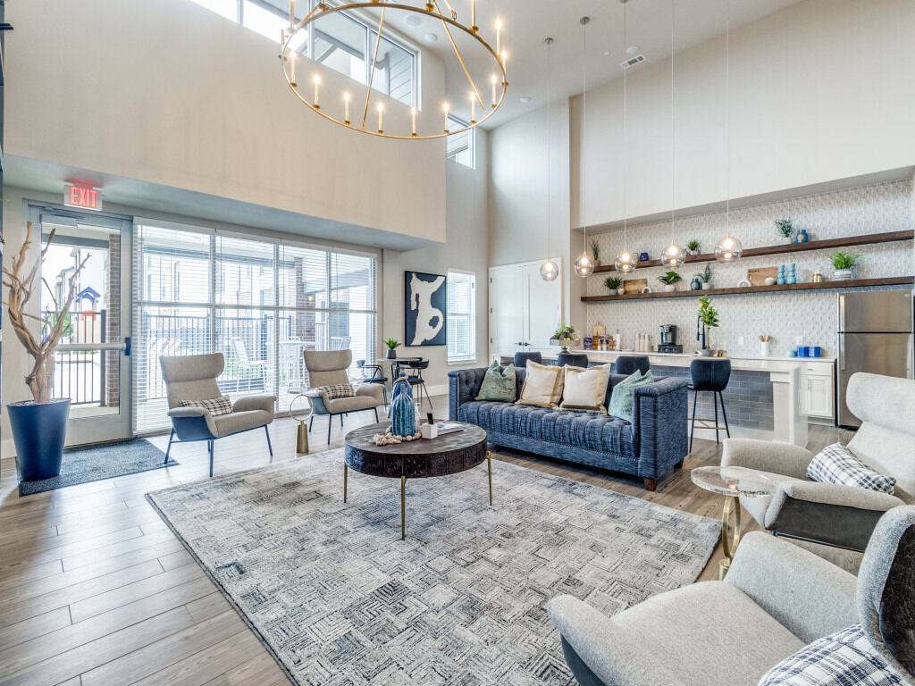 Apartment for rent at Palladium Dallas Stemmons, 2440 Southwell Rd, Dallas, TX 75229