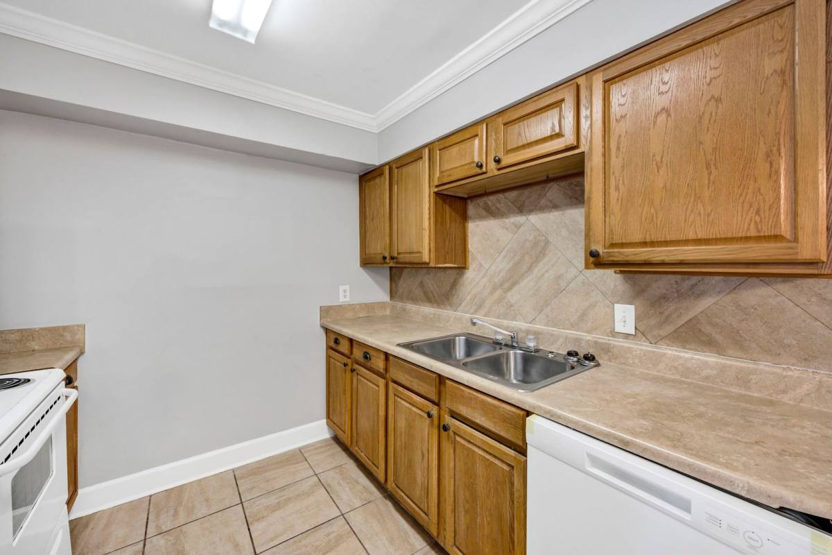Apartment for rent at 6530 Davidson Rd, Columbia, SC 29209