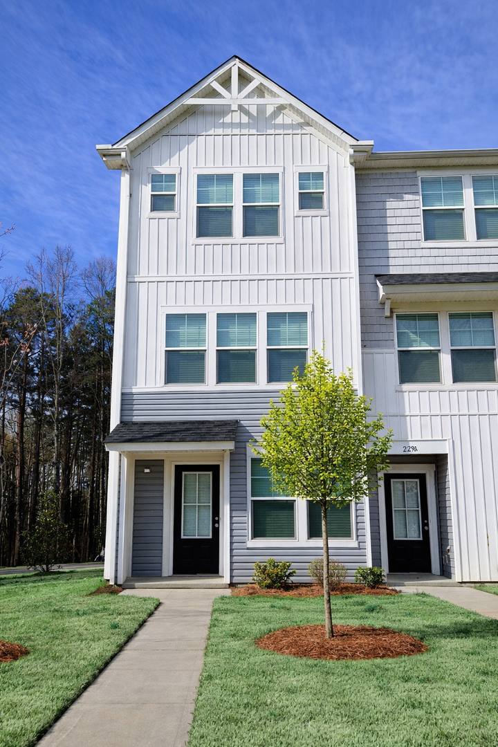 Townhouse for rent at 229 Kennerly Ave, Mooresville, NC 28115