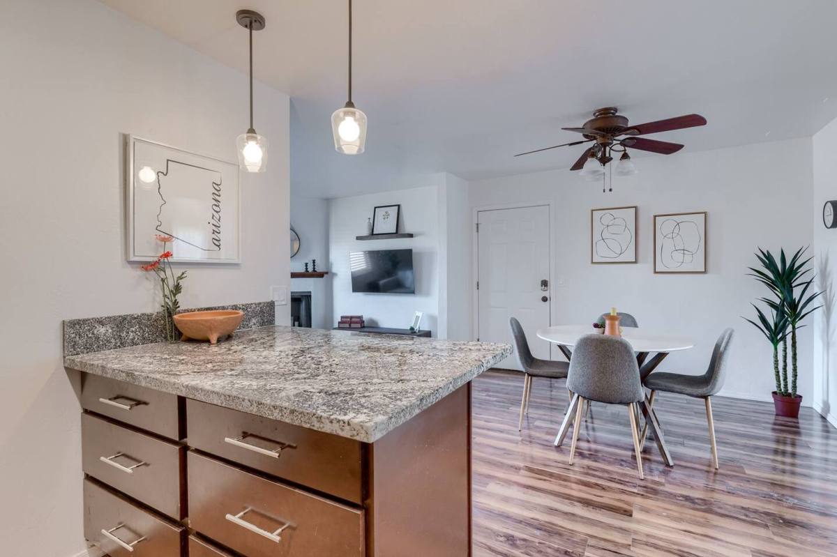 Townhouse for rent at 2201 N Los Altos Ave, Tucson, AZ 85705