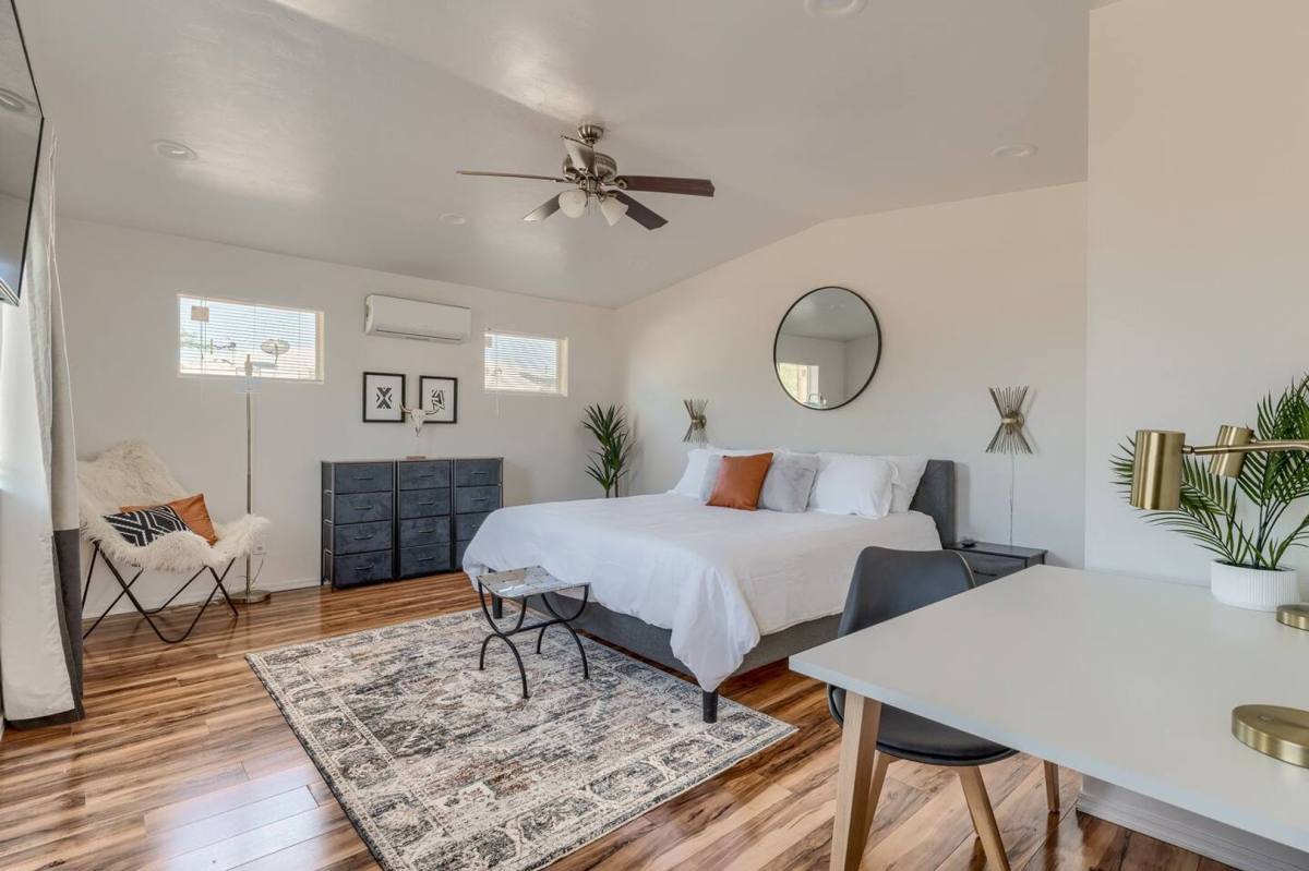 Townhouse for rent at 2201 N Los Altos Ave, Tucson, AZ 85705