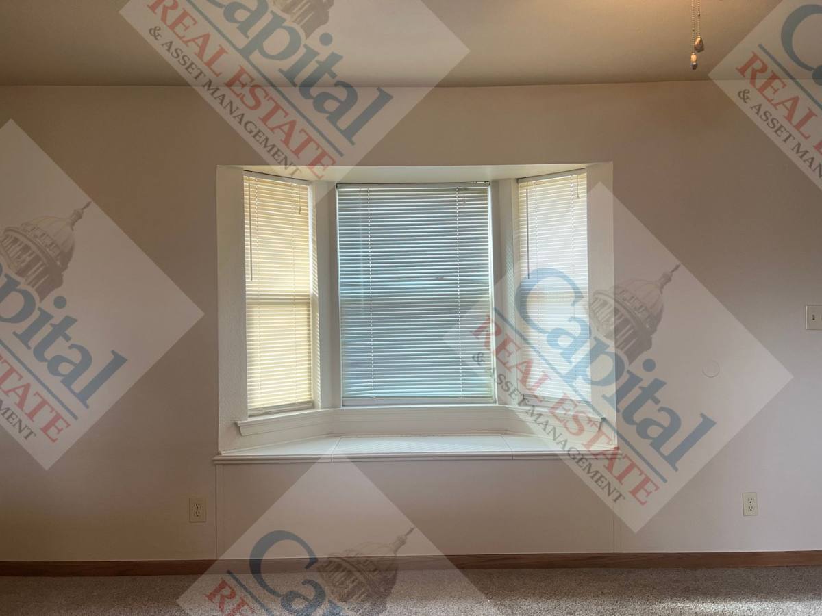 House for rent at 18251 SE 29th St, Newalla, OK 74857