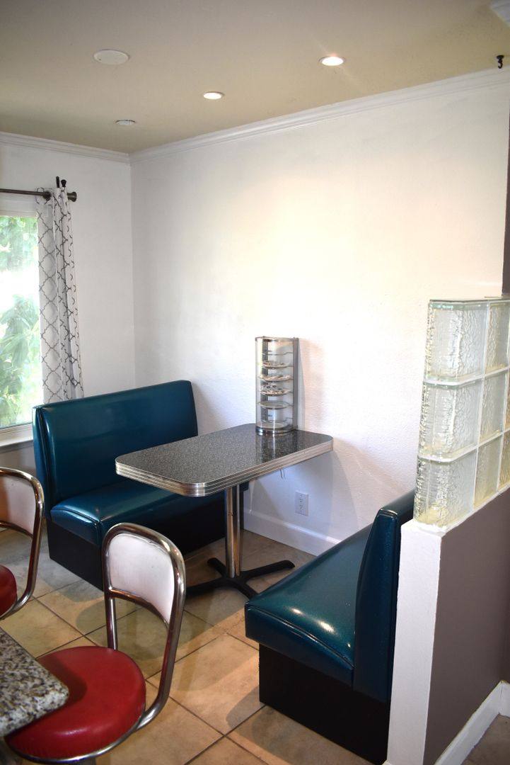 House for rent at 6241 Riverside Blvd, Sacramento, CA 95831