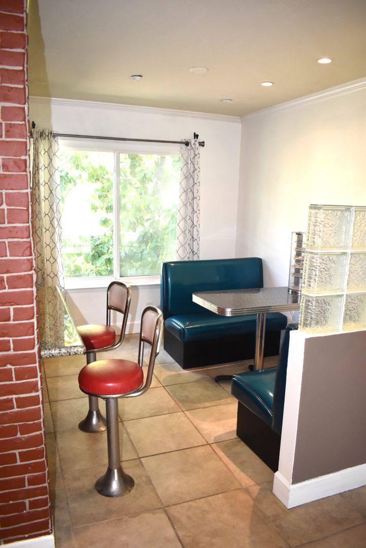 House for rent at 6241 Riverside Blvd, Sacramento, CA 95831