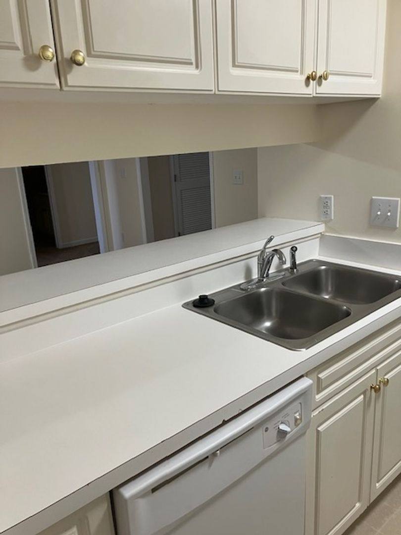 Apartment for rent at 719-G Melba Court, Wilmington, NC 28405