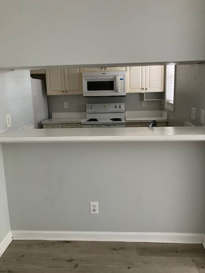 Apartment for rent at 719-I Melba Court, Wilmington, NC 28405