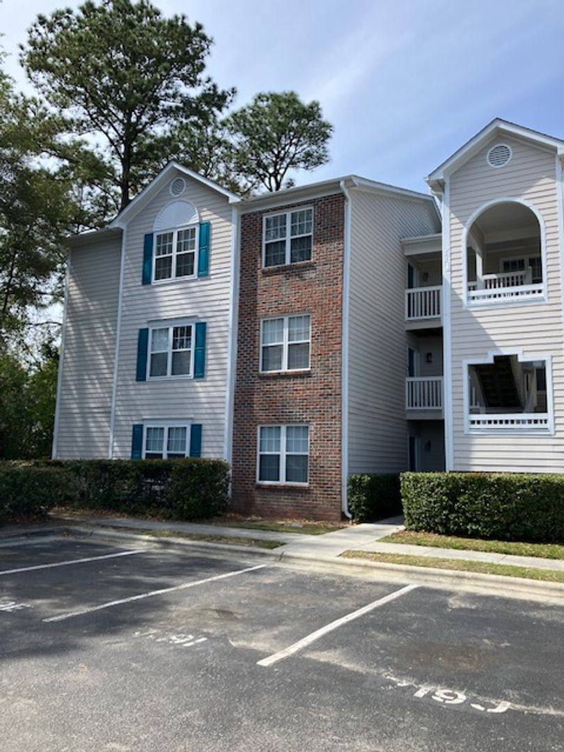 Apartment for rent at 719-I Melba Court, Wilmington, NC 28405