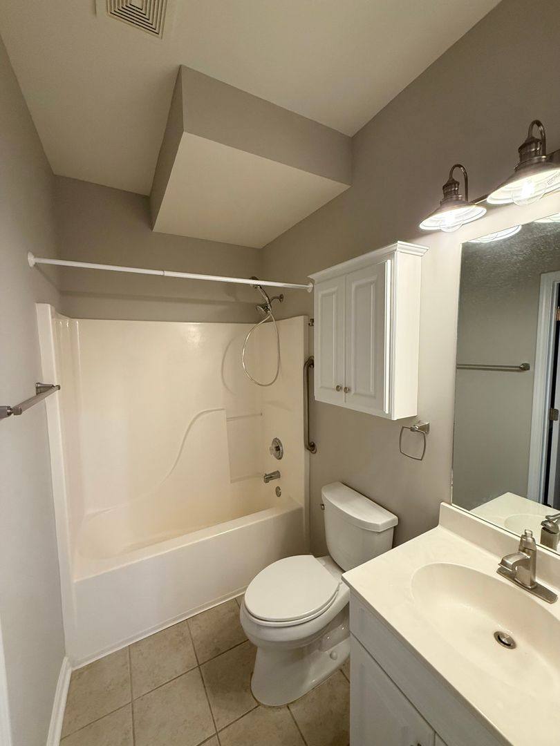 Townhouse for rent at 4101 Perinne St, Charleston, SC 29407