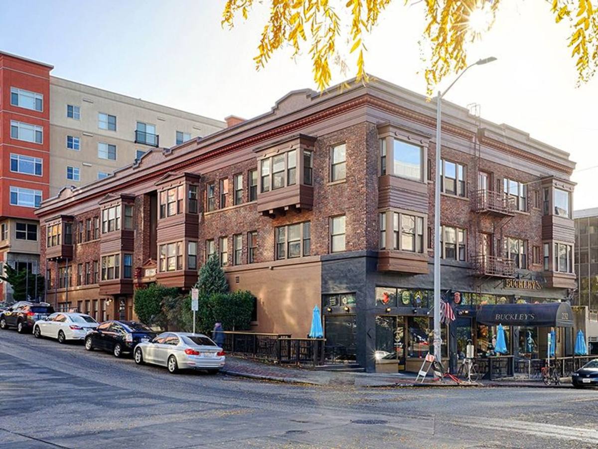 Apartment for rent at 19 W Thomas St, Seattle, WA 98119