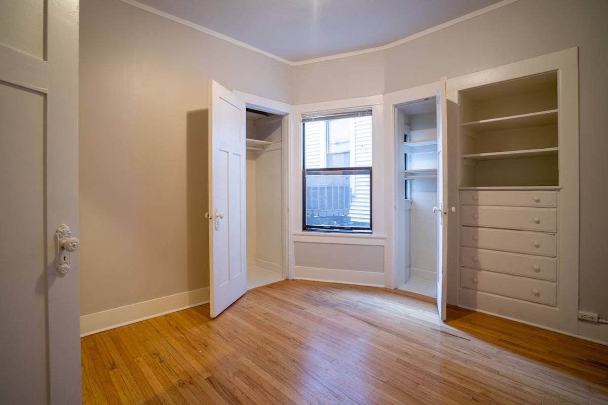 Apartment for rent at 19 W Thomas St, Seattle, WA 98119