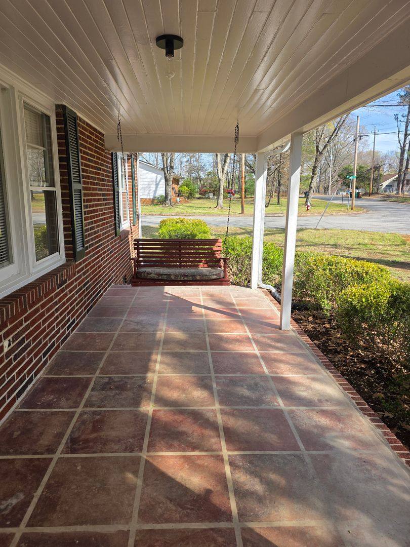 House for rent at 511 Jeanette Ave, High Point, NC 27265