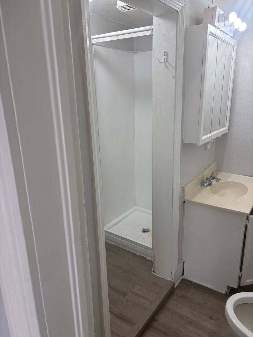 House for rent at 605 E 14th St, Sioux Falls, SD 57104