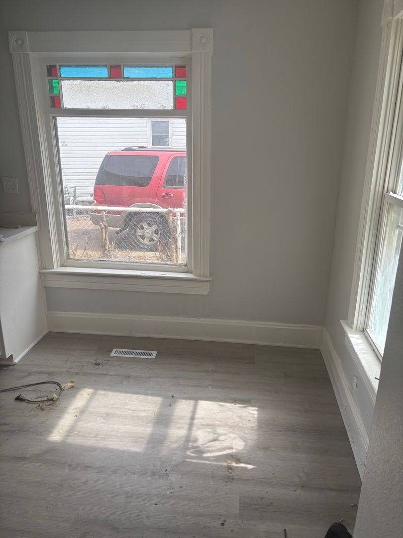 House for rent at 605 E 14th St, Sioux Falls, SD 57104