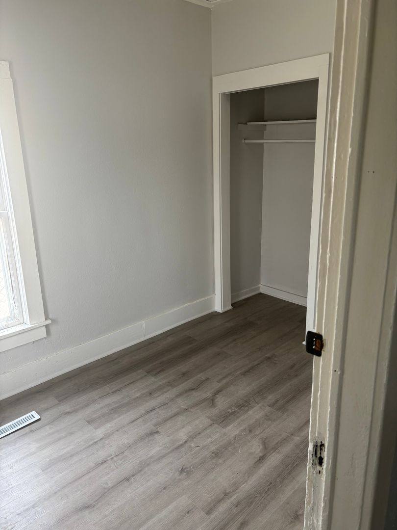 House for rent at 605 E 14th St, Sioux Falls, SD 57104