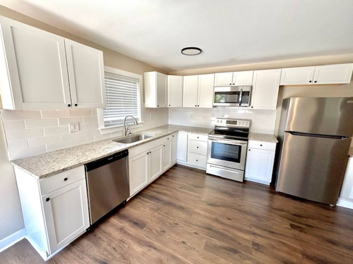 Apartment for rent at 3803 McVay St, Huntsville, AL 35805