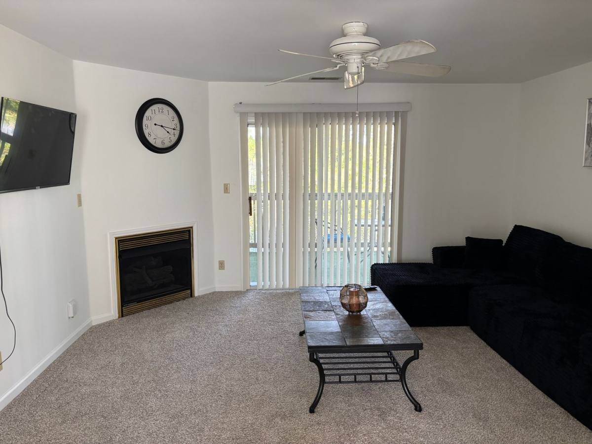Apartment for rent at 100 Myrtle Greens Dr #G, Conway, SC 29526