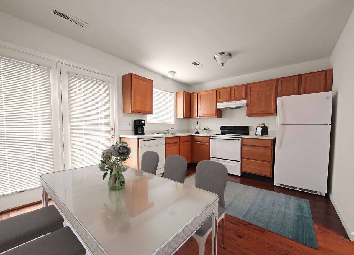 Apartment for rent at 1550 N Washington St, Farmington, MO 63640