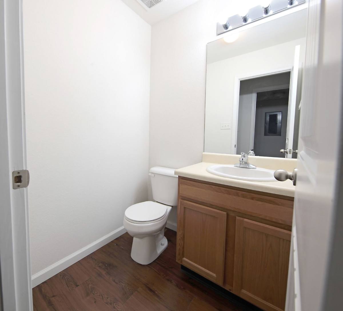 Apartment for rent at 1550 N Washington St, Farmington, MO 63640
