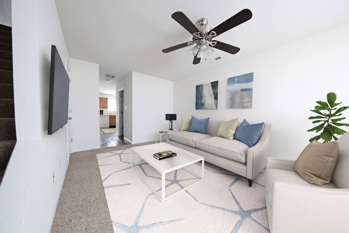 Apartment for rent at 1550 N Washington St, Farmington, MO 63640