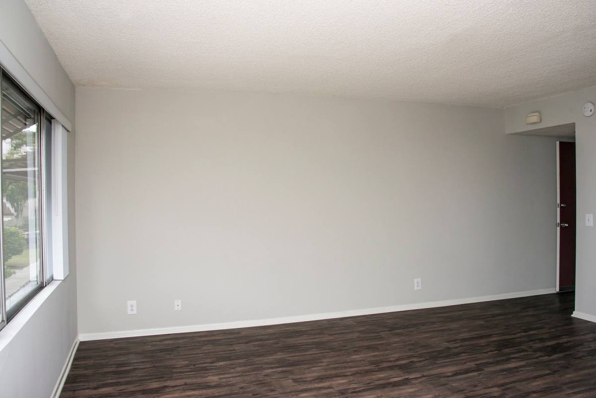 Apartment for rent at 420 Burchett St, Glendale, CA 91203