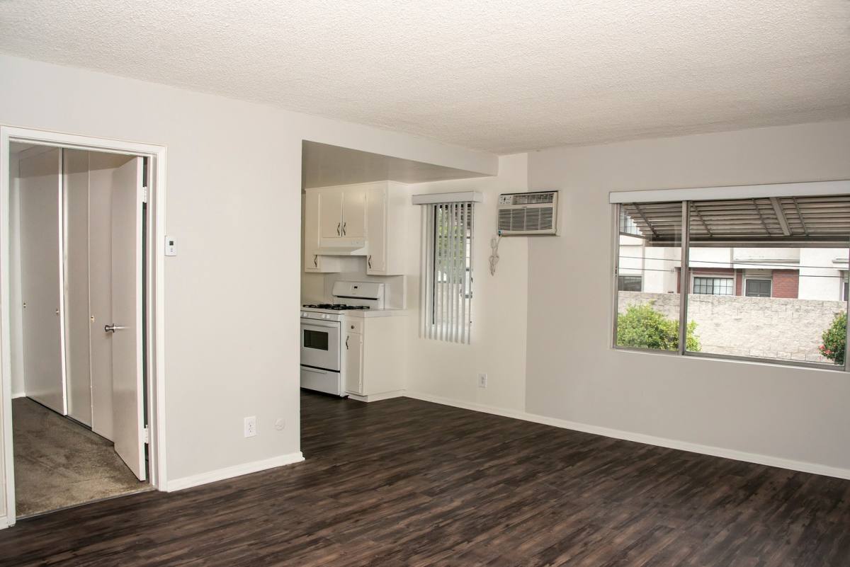 Apartment for rent at 420 Burchett St, Glendale, CA 91203