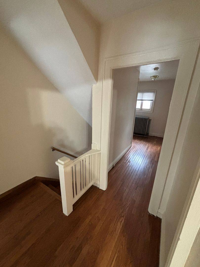 Townhouse for rent at 289-295 E 18th, Columbus, OH 43201